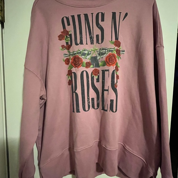 NWOT Guns N' Roses Pink Sweatshirt - Picture 2 of 4